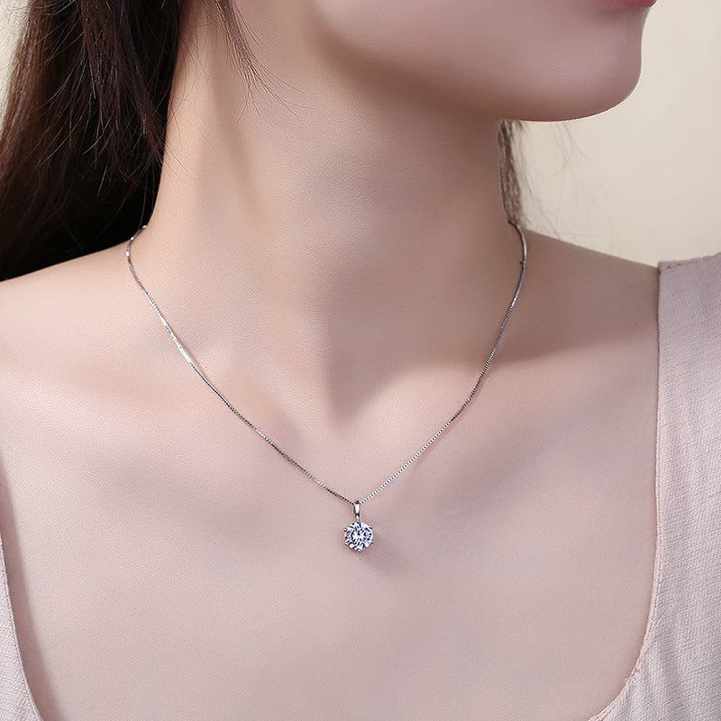 Silver necklace women's six claw imitation moissanite diamond pendant