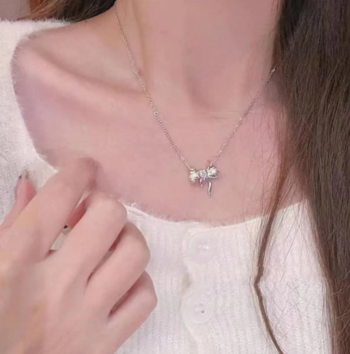Love bow elegant luxury clavicle necklace
