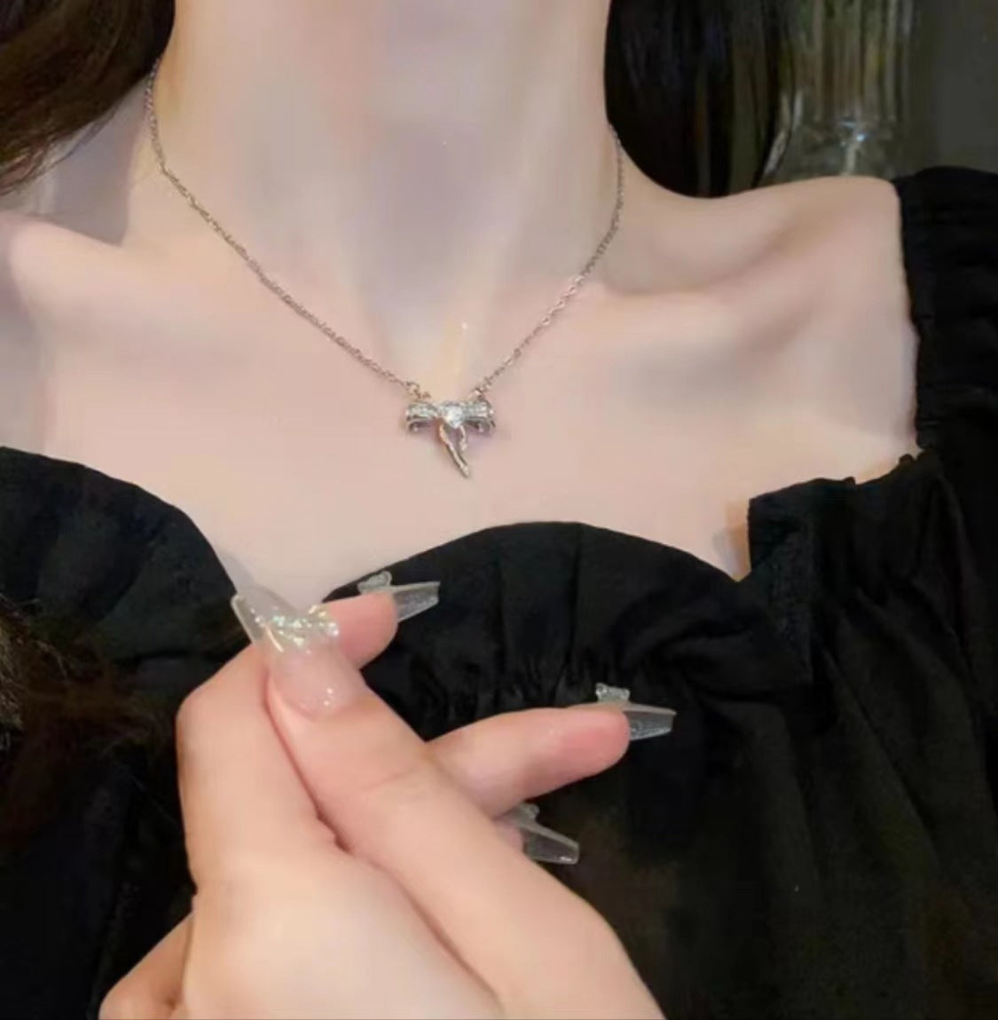 Love bow elegant luxury clavicle necklace