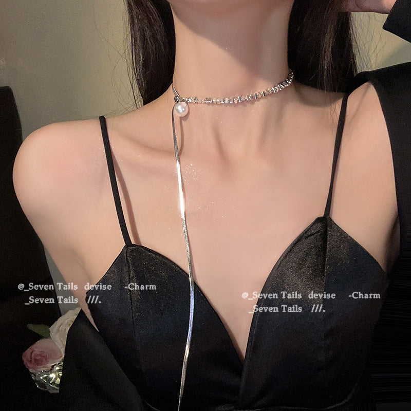 High-grade black gallstone and silver pearl necklace