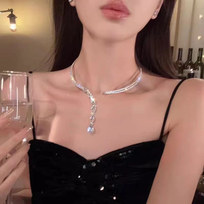 Precious diamond necklace